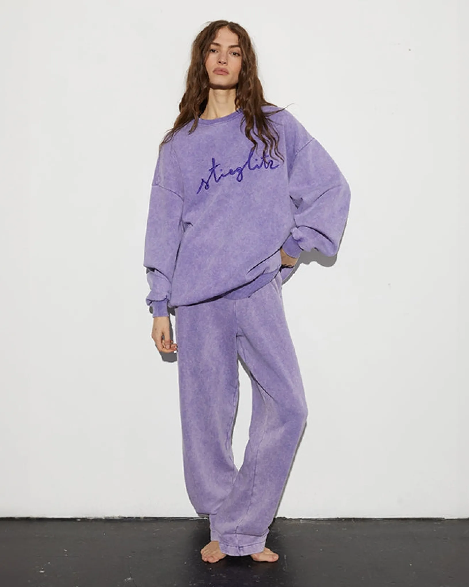 worn_out_sweater__washed_purple_1.webp STIEGLITZ Worn Out Sweater | Washed Purple Fashion